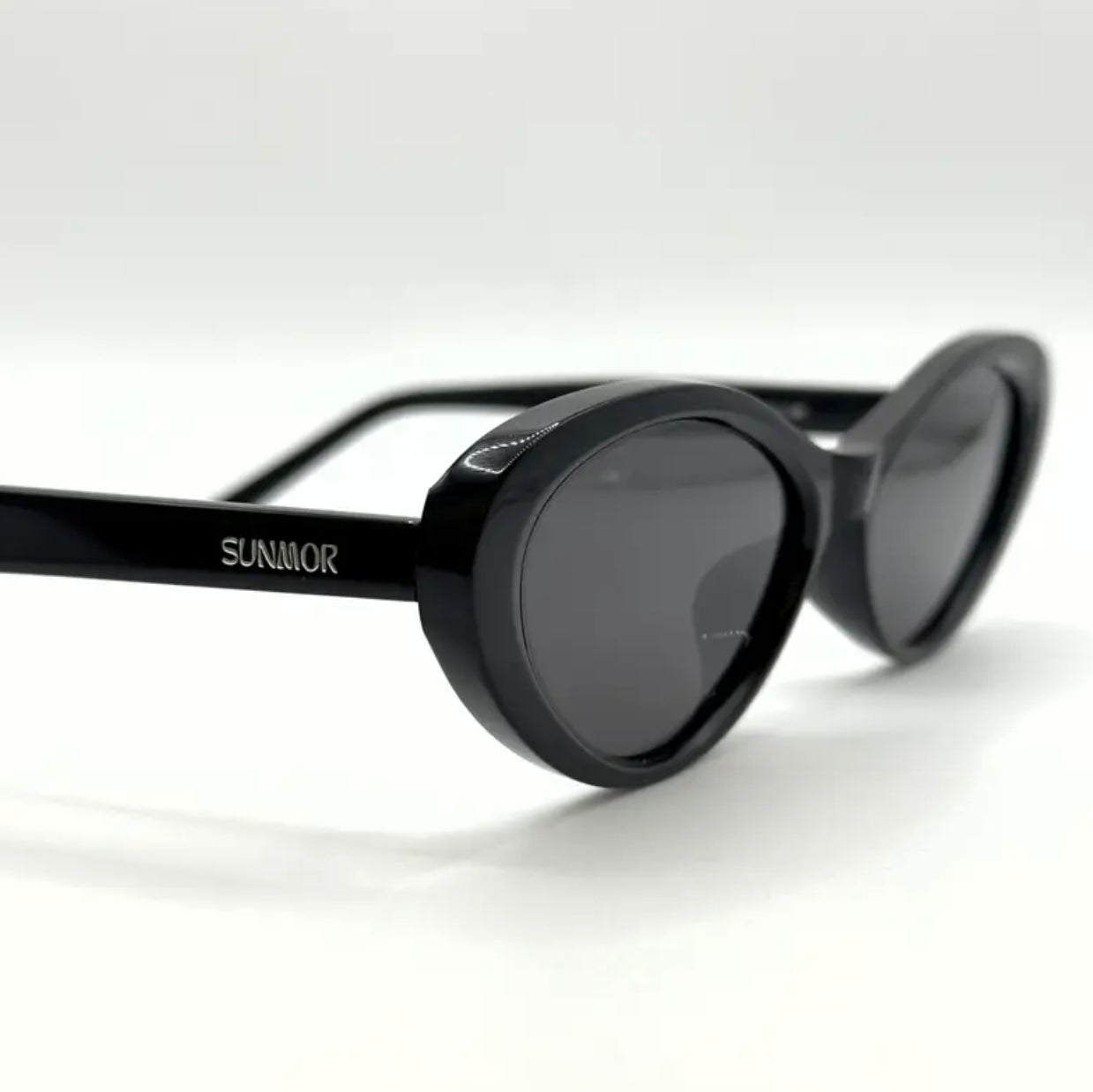 Sienna - Midnight Black
